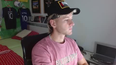 Frederick Perin online show from 01-06-26, 01:04