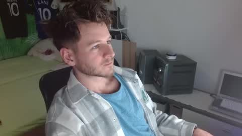 Frederick Perin online show from 04-23-26, 01:35