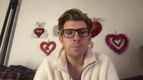 Snapshot of freddyfootball chatting on 02-10-26, 12:48 Freddy Foot Balls online show from 02-10-26, 12:48