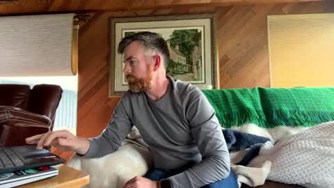 Freddy online show from 04-03-26, 12:19