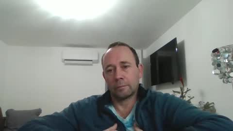 fredodu41 online show from 12-22-24, 09:33