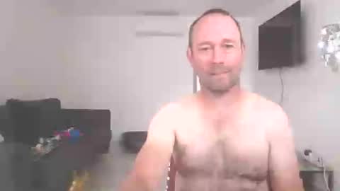 Snapshot of fredodu41 chatting on 06-12-26, 12:37 fredodu41 online show from 06-12-26, 12:37