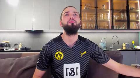 Andrew online show from 11-06-25, 03:24