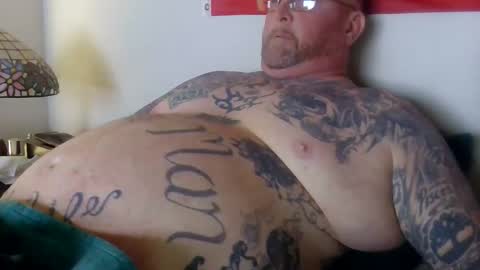 Snapshot of freebird739 chatting on 02-05-26, 02:43 Freebird739 online show from 02-05-26, 02:43