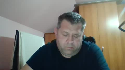 Snapshot of freeboy80180 chatting on 12-08-24, 04:18 freeboy80180 online show from 12-08-24, 04:18