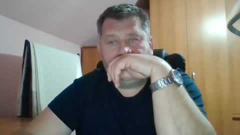 Snapshot of freeboy80180 chatting on 12-09-24, 06:46 freeboy80180 online show from 12-09-24, 06:46