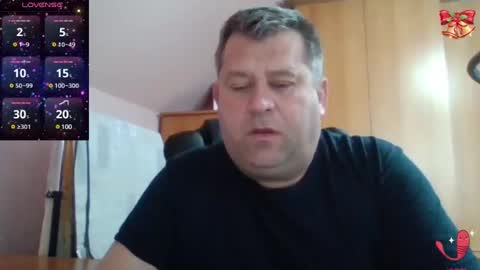 Snapshot of freeboy80180 chatting on 02-15-25, 07:38 freeboy80180 online show from 02-15-25, 07:38