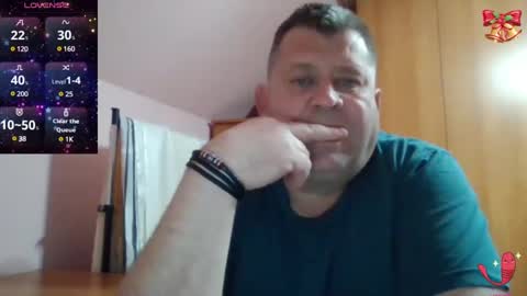 Snapshot of freeboy80180 chatting on 02-28-25, 03:59 freeboy80180 online show from 02-28-25, 03:59