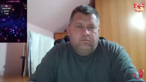 Snapshot of freeboy80180 chatting on 03-10-25, 06:12 freeboy80180 online show from 03-10-25, 06:12