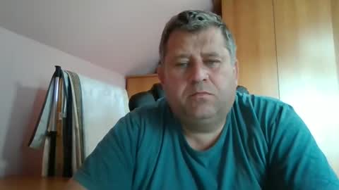 Snapshot of freeboy80180 chatting on 09-15-25, 02:06 freeboy80180 online show from 09-15-25, 02:06