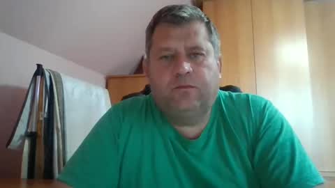 Snapshot of freeboy80180 chatting on 09-21-25, 06:04 freeboy80180 online show from 09-21-25, 06:04