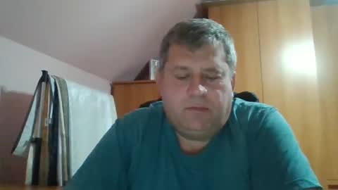 Snapshot of freeboy80180 chatting on 09-21-25, 06:09 freeboy80180 online show from 09-21-25, 06:09