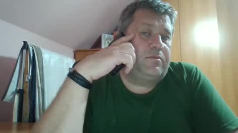 Snapshot of freeboy80180 chatting on 09-24-25, 05:38 freeboy80180 online show from 09-24-25, 05:38