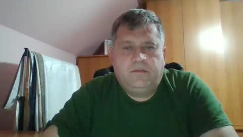 Snapshot of freeboy80180 chatting on 10-11-25, 04:38 freeboy80180 online show from 10-11-25, 04:38