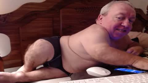 Cute Lil Man online show from 10-23-25, 04:34