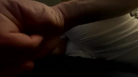 Snapshot of freeworldtoday chatting on 12-20-25, 08:10 freeworldtoday online show from 12-20-25, 08:10