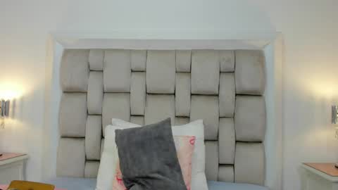 Frehia   online show from 04-05-26, 11:40