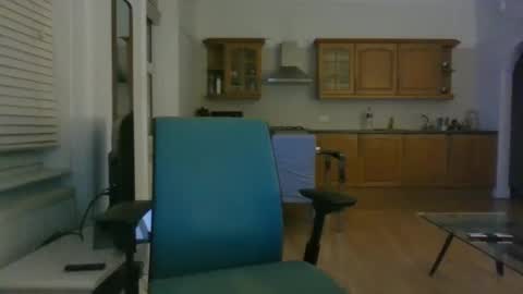 Snapshot of frenchbdmaninlondon chatting on 12-02-24, 04:42 Horny Paul online show from 12-02-24, 04:42
