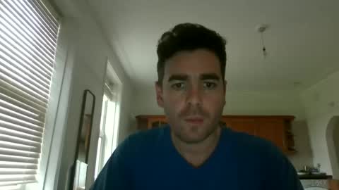 Snapshot of frenchbdmaninlondon chatting on 12-12-24, 12:44 Horny Paul online show from 12-12-24, 12:44