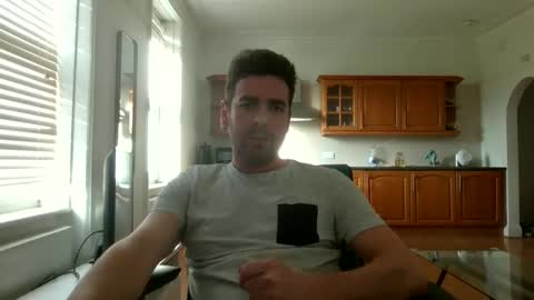 Snapshot of frenchbdmaninlondon chatting on 12-16-24, 01:00 Horny Paul online show from 12-16-24, 01:00