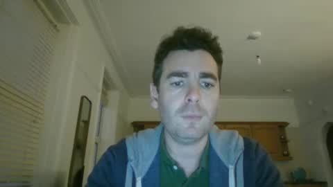 Snapshot of frenchbdmaninlondon chatting on 12-19-24, 04:24 Horny Paul online show from 12-19-24, 04:24