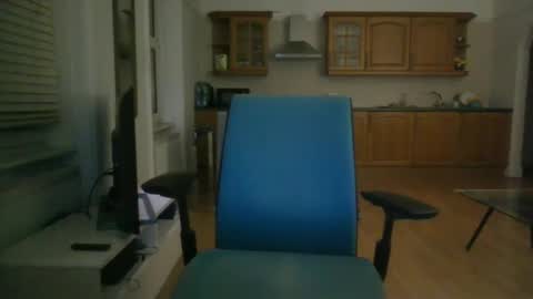Snapshot of frenchbdmaninlondon chatting on 12-27-24, 07:46 Horny Paul online show from 12-27-24, 07:46