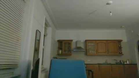 Snapshot of frenchbdmaninlondon chatting on 12-31-24, 07:18 Horny Paul online show from 12-31-24, 07:18