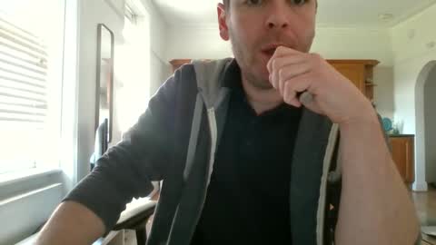 Snapshot of frenchbdmaninlondon chatting on 01-09-25, 11:25 Horny Paul online show from 01-09-25, 11:25