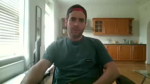 Snapshot of frenchbdmaninlondon chatting on 01-29-25, 12:45 Horny Paul online show from 01-29-25, 12:45