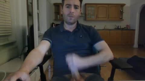 Snapshot of frenchbdmaninlondon chatting on 03-04-25, 09:32 Horny Paul online show from 03-04-25, 09:32