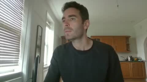 Snapshot of frenchbdmaninlondon chatting on 09-17-25, 10:39 Horny Paul online show from 09-17-25, 10:39