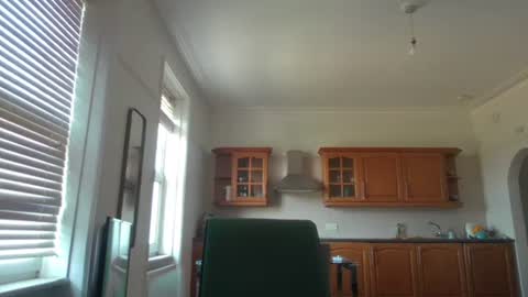 Snapshot of frenchbdmaninlondon chatting on 09-30-25, 10:31 Horny Paul online show from 09-30-25, 10:31