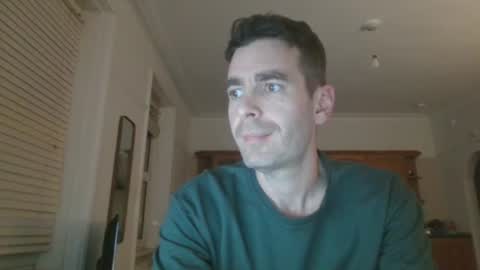 Snapshot of frenchbdmaninlondon chatting on 10-11-25, 09:46 Horny Paul online show from 10-11-25, 09:46