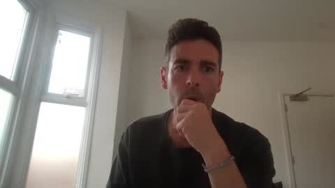 Snapshot of frenchbdmaninlondon chatting on 07-10-26, 11:35 Horny Paul online show from 07-10-26, 11:35