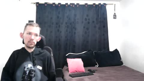 Thomas y Sophia online show from 12-13-24, 10:08