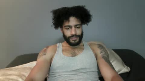 Frenchyexpress online show from 10-04-25, 08:40