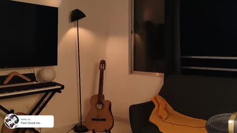 Snapshot of fresatanica chatting on 02-27-25, 09:32 Vale online show from 02-27-25, 09:32