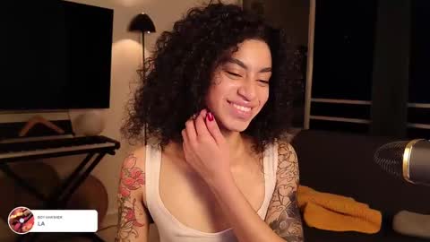 Snapshot of fresatanica chatting on 02-28-25, 07:37 Vale online show from 02-28-25, 07:37