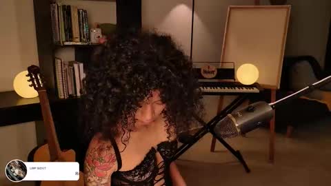 Snapshot of fresatanica chatting on 09-26-25, 02:59 Vale online show from 09-26-25, 02:59