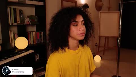 Snapshot of fresatanica chatting on 10-29-25, 08:27 Vale online show from 10-29-25, 08:27