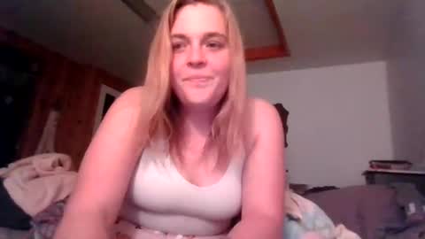 Snapshot of freshwaternewf chatting on 11-12-25, 01:50 freshwaternewf online show from 11-12-25, 01:50