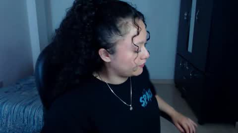 Louise  online show from 11-24-25, 12:05