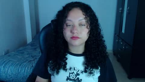 Louise  online show from 03-28-26, 10:37