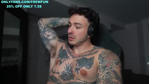 Snapshot of frewfun chatting on 12-03-25, 01:02 cameron online show from 12-03-25, 01:02