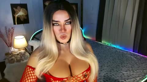 Snapshot of freya_lovestocum chatting on 05-29-26, 12:19 Miss Frea online show from 05-29-26, 12:19