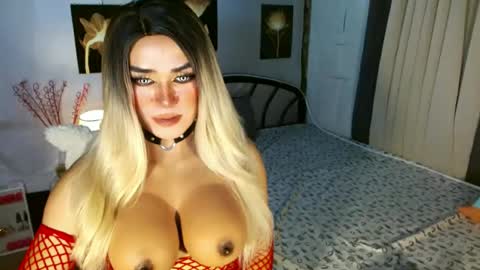 Snapshot of freya_lovestocum chatting on 06-29-26, 06:30 Miss Frea online show from 06-29-26, 06:30