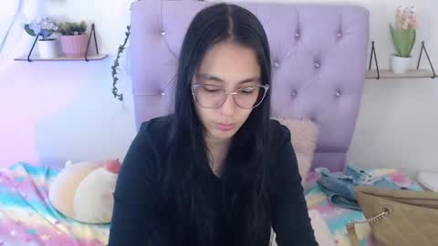 Snapshot of freyja_01 chatting on 09-11-25, 09:48 Freyja online show from 09-11-25, 09:48