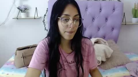 Snapshot of freyja_01 chatting on 11-05-25, 02:44 Freyja online show from 11-05-25, 02:44