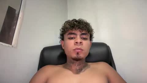 freyva_ online show from 04-25-26, 11:35