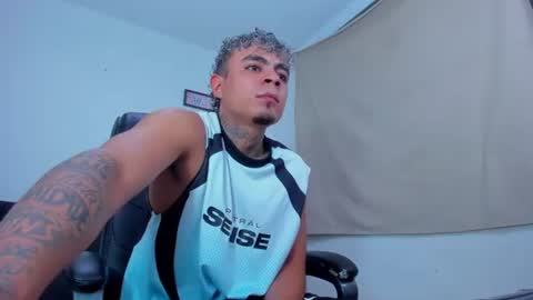 freyva_ online show from 07-14-26, 02:05